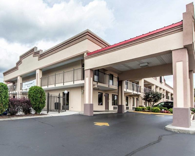 Econo Lodge Ленор-Сіті Екстер'єр фото