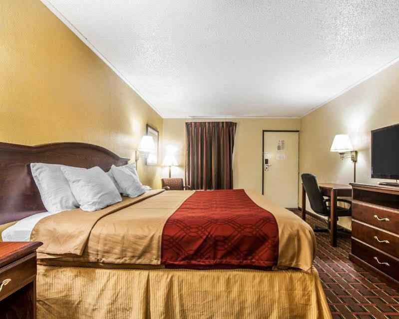 Econo Lodge Ленор-Сіті Екстер'єр фото
