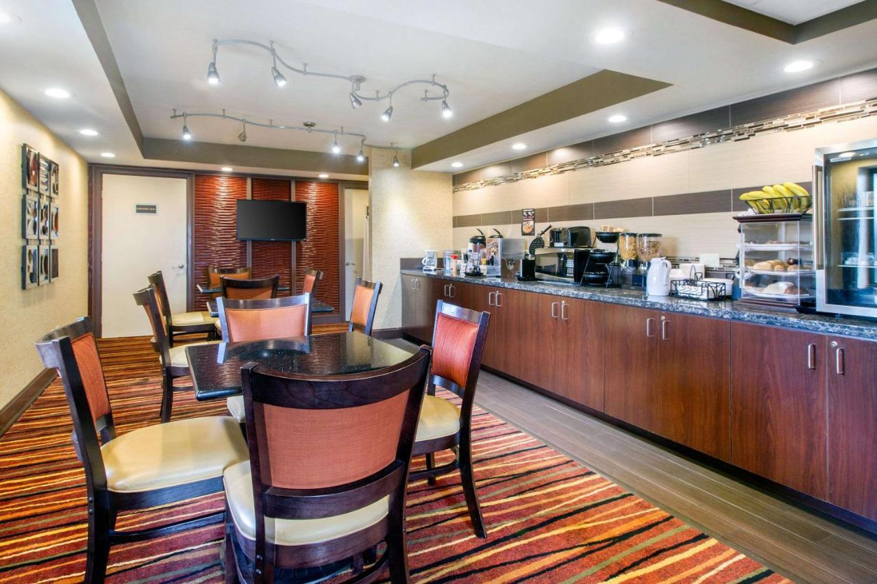 Econo Lodge Ленор-Сіті Екстер'єр фото