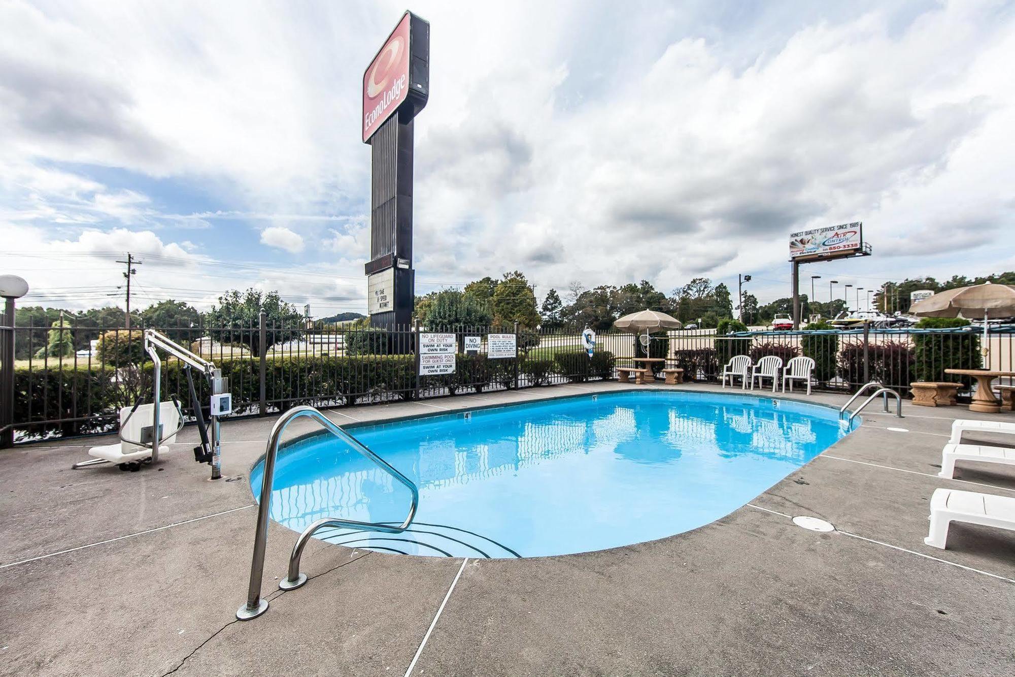 Econo Lodge Ленор-Сіті Екстер'єр фото